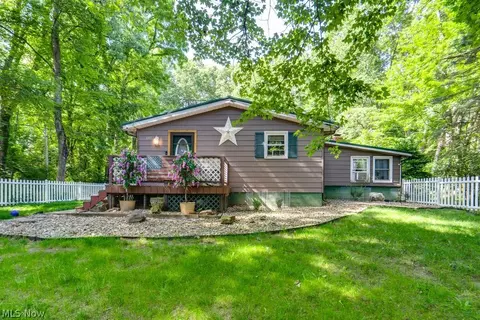 888 Mill Rd, Ravenna, OH 44266