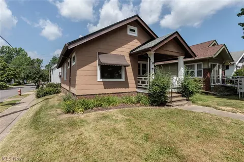 3534 W 123rd St, Cleveland, OH 44111