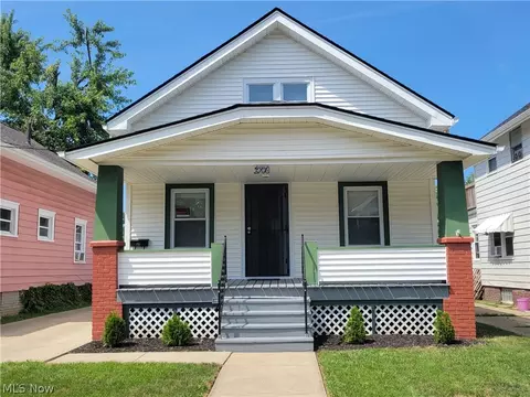 2708 Hood Ave, Cleveland, OH 44109