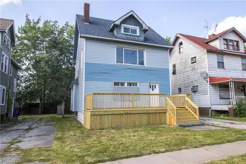 12707 Harvard Ave, Cleveland, OH 44105