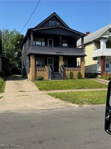 11122 Glenboro Dr, Cleveland, OH 44105