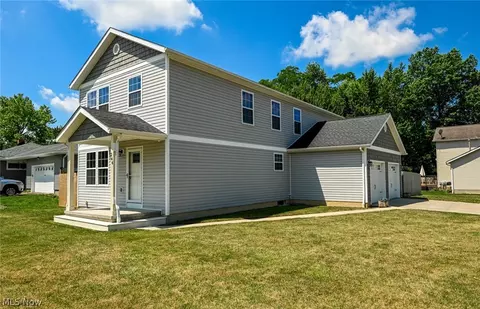 246 Columbine Ave, Akron, OH 44312