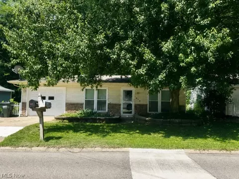 1814 Highland Park Rd, Wooster, OH 44691