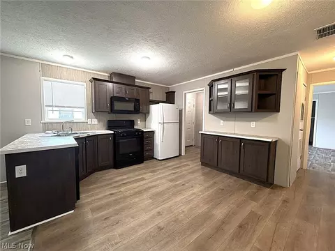 Kitchen - 144 Virginia Ave, Elyria, OH 44035 photo 1 of 6