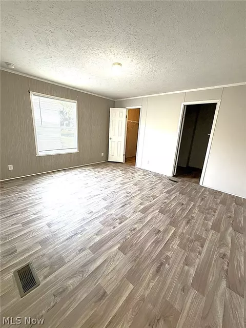 Bedroom - 144 Virginia Ave, Elyria, OH 44035 photo 5 of 6