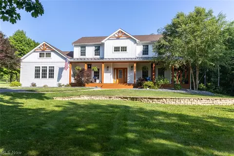 44759 Crestview Rd, Columbiana, OH 44408
