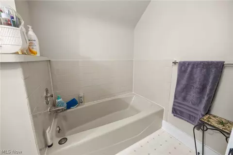 1639 E 34th St, Lorain, OH 44055 photo 25