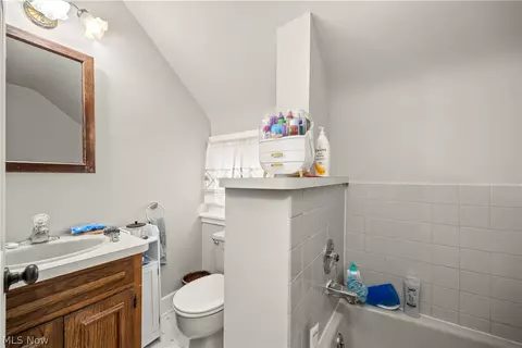 1639 E 34th St, Lorain, OH 44055 photo 24