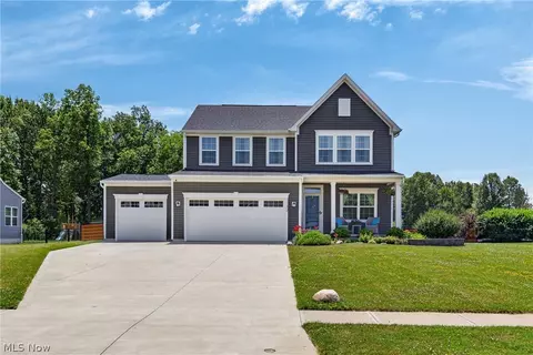 1132 Keenan Ct, Grafton, OH 44044