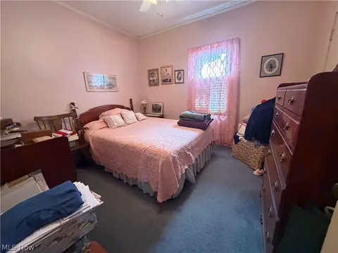 Bedroom - 1088 Beachview Rd, Willoughby, OH 44094 photo 2 of 3