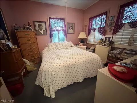 Bedroom - 1088 Beachview Rd, Willoughby, OH 44094 photo 1 of 3