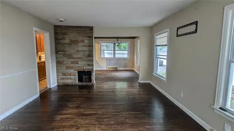 Living - 854 E 250 St, Euclid, OH 44132 photo 1 of 7
