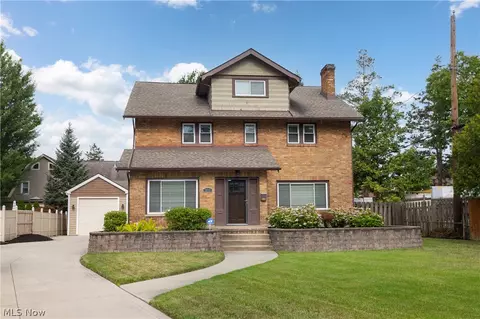 3530 Rocky River Dr, Cleveland, OH 44111