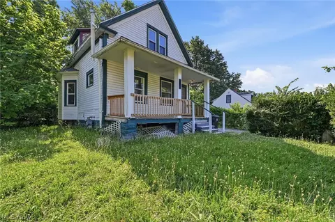 3337 E 143rd St, Cleveland, OH 44120