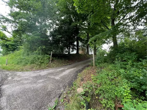 14681 Lisbon Rd, Salem, OH 44460