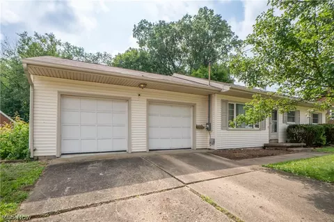 Exterior - 158 Miles Ave NW, Canton, OH 44708 photo 6 of 6