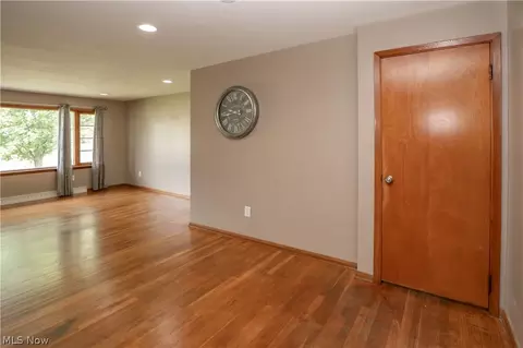 Living - 158 Miles Ave NW, Canton, OH 44708 photo 5 of 5