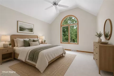 Bedroom - 6435 Suzanne Ln, Solon, OH 44139 photo 3 of 8