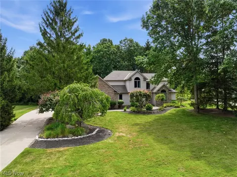 Exterior - 6435 Suzanne Ln, Solon, OH 44139 photo 8 of 8