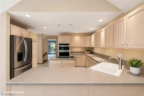 Kitchen - 6435 Suzanne Ln, Solon, OH 44139 photo 1 of 3