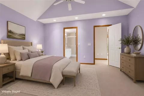 Bedroom - 6435 Suzanne Ln, Solon, OH 44139 photo 2 of 8