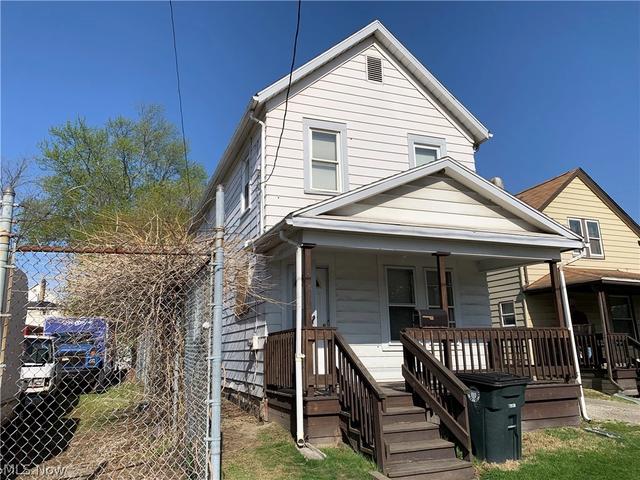 302 Huntington Ave, Akron, OH 44306