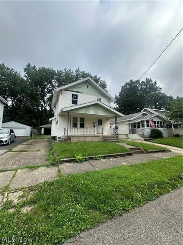 1853 Marks Ave, Akron, OH 44305