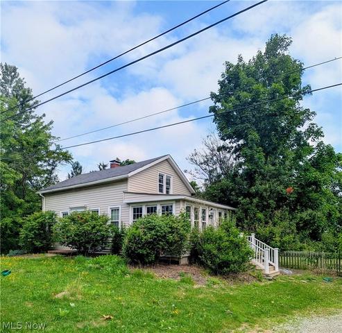 14524 Mayfield Rd, Huntsburg, OH 44046