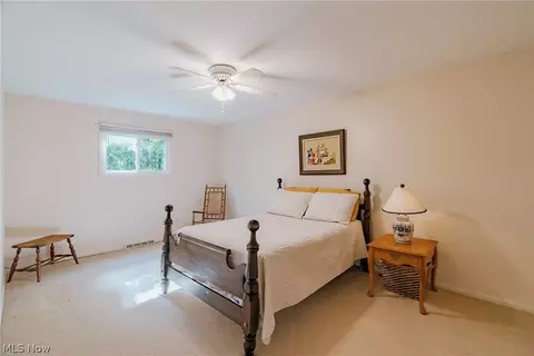Bedroom - 5131 Cheswick Dr, Solon, OH 44139 photo 5 of 6
