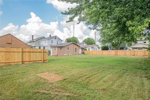 817 Halter Ct NW, Canton, OH 44708 photo 25