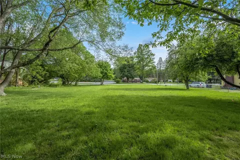 2607 Wise, North Canton, OH 44721 photo 6