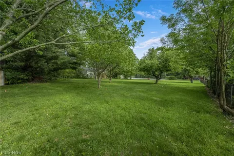 2607 Wise, North Canton, OH 44721
