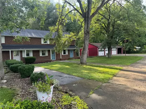 1530 Collier Rd, Akron, OH 44320 photo 2