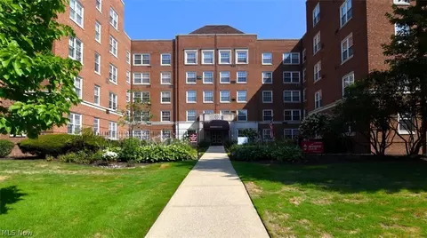 19201 Van Aken Blvd #508, Shaker Heights, OH 44122