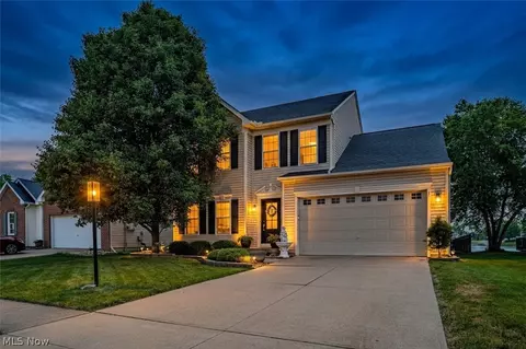 5409 Fountain Cir, North Ridgeville, OH 44039