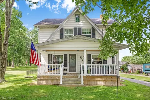 12681 Orrville St NW, North Lawrence, OH 44666