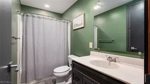 Bath - 305 Buena Vista St, Baltic, OH 43804 photo 3 of 3