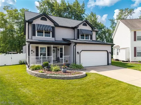 156 Halifax Ln, Medina, OH 44256