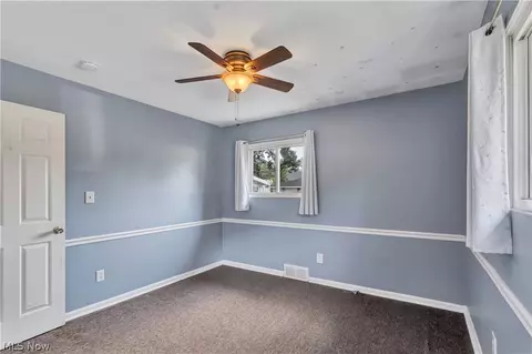 18002 Merece Dr, Brook Park, OH 44142 photo 5