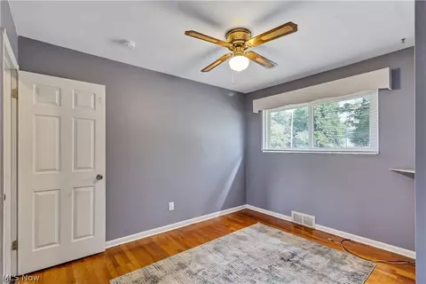 18002 Merece Dr, Brook Park, OH 44142 photo 11