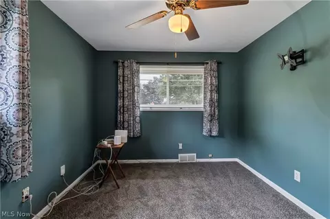 18002 Merece Dr, Brook Park, OH 44142 photo 8