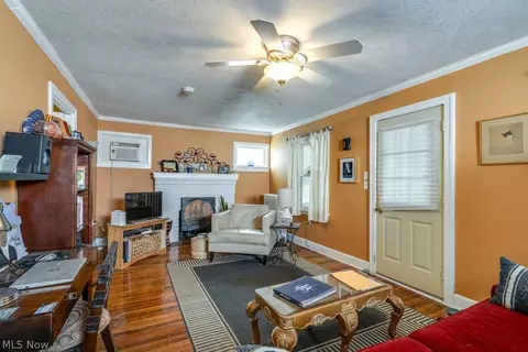 Living - 11 E 220th St, Euclid, OH 44123 photo 2 of 2