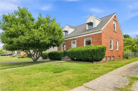 4513 W 157th St, Cleveland, OH 44135