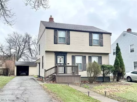 16114 Delrey Ave, Cleveland, OH 44128