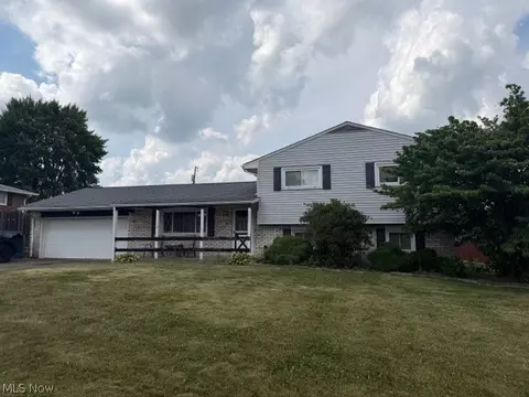1215 33rd St NE, Canton, OH 44714