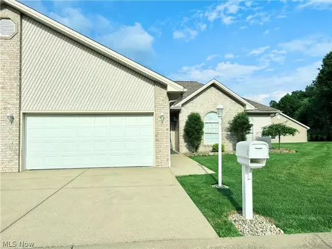 603 S Raccoon Rd #1, Austintown, OH 44515