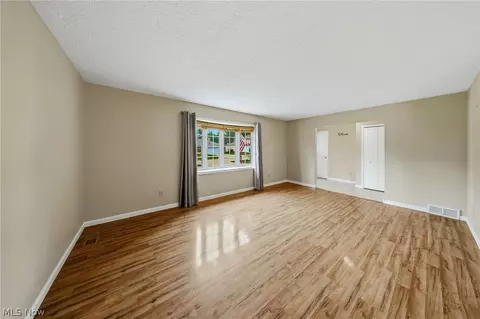 Living - 6103 Ely Vista Dr, Parma, OH 44129 photo 9 of 15