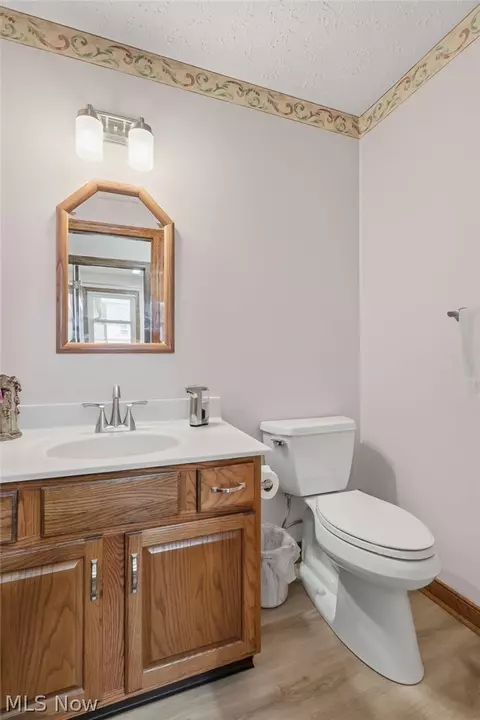 5905 Shetland Cir NE, Canton, OH 44721 photo 23