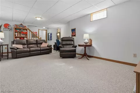 5905 Shetland Cir NE, Canton, OH 44721 photo 35