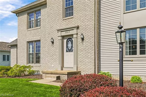5905 Shetland Cir NE, Canton, OH 44721 photo 6